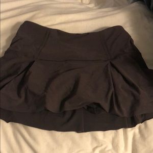 Lululemon skirt size 4
